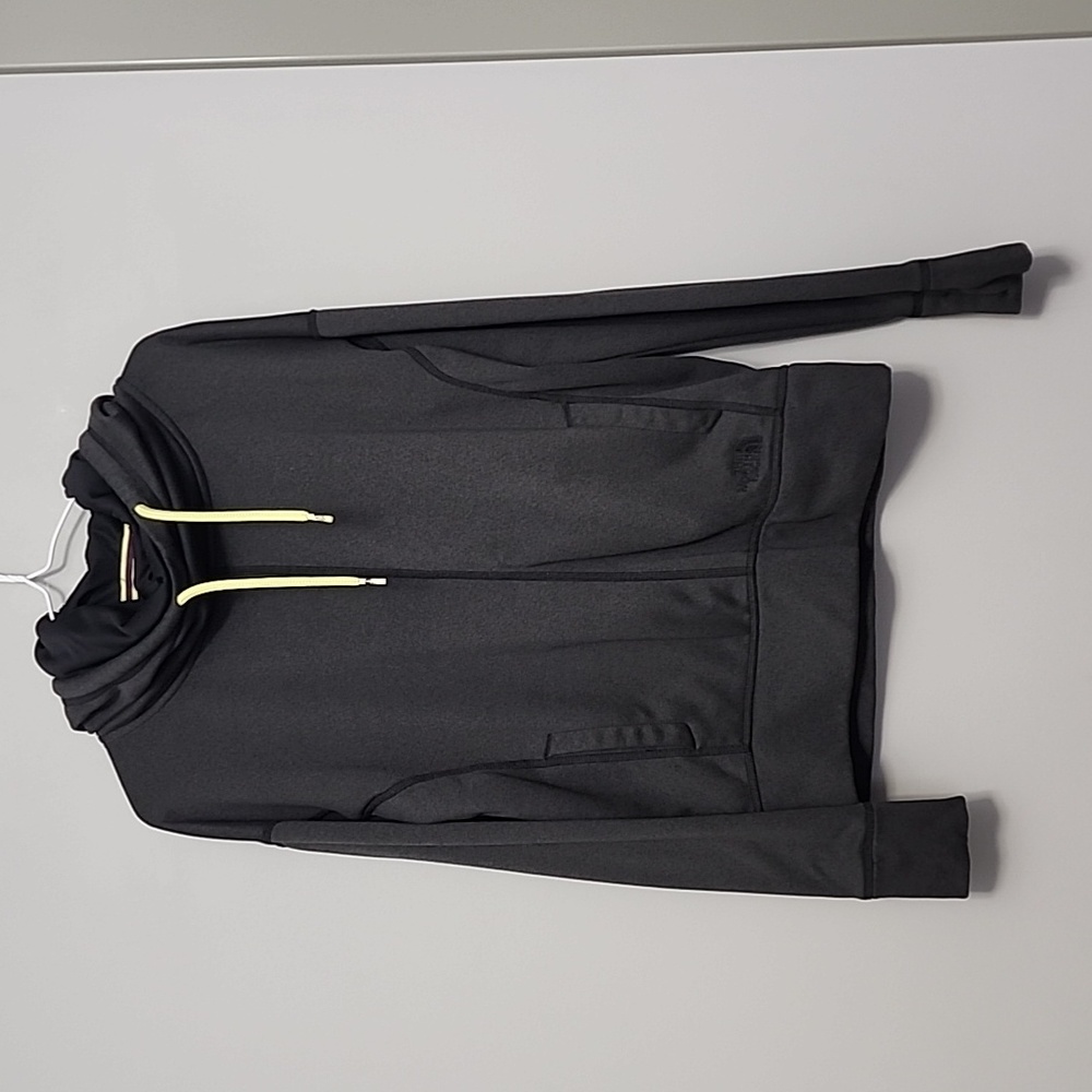 The Northface pullover hoodie size Medium